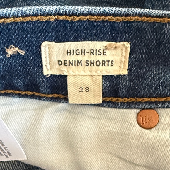 Madewell Dark Blue Jean Shorts - Picture 3 of 6